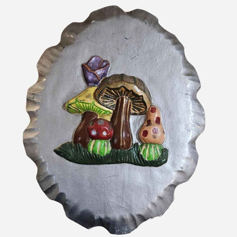 70s boho cottagecore mushroom decor